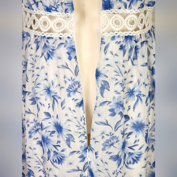 Lulus Make Things Shine White Blue Floral Midi Lightweight Flowy Dress L - Picture 12 of 16